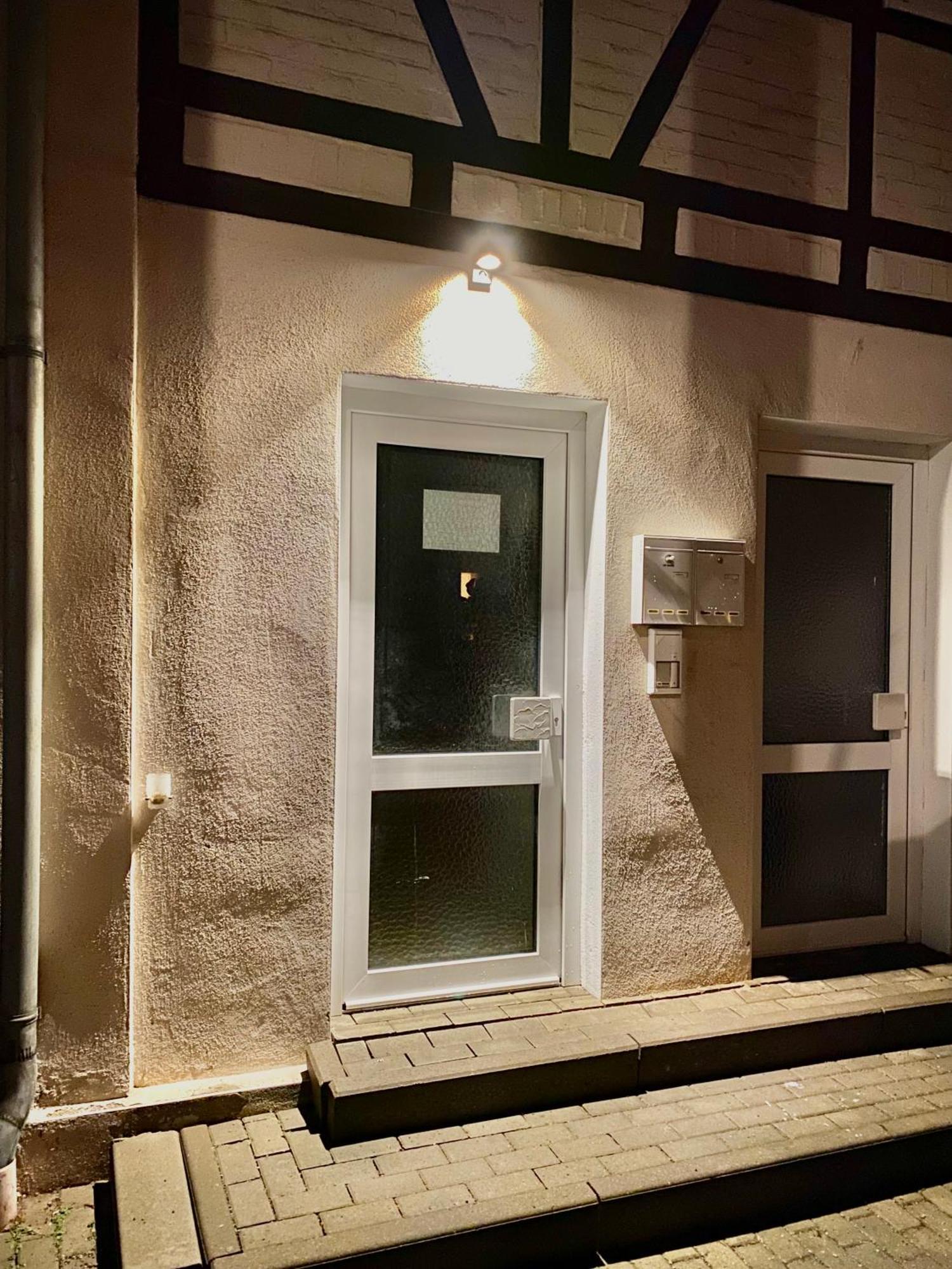 Die Remise Mit Kostenlosem Parkplatz Direkt Vor Der Tuer Erfurt Exterior photo